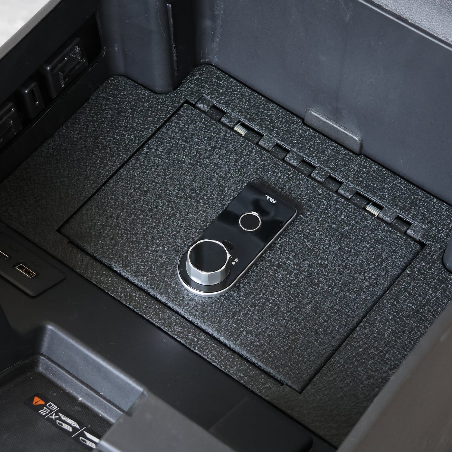 Fingerprint Lock with Key